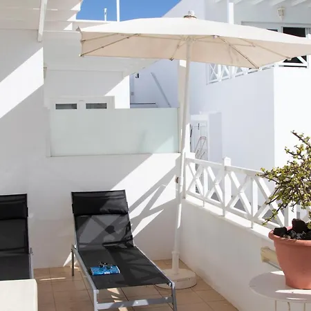 Flower 15 * Playa Honda (Lanzarote)